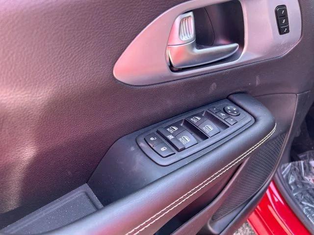2026 Chrysler Pacifica Limited AWD