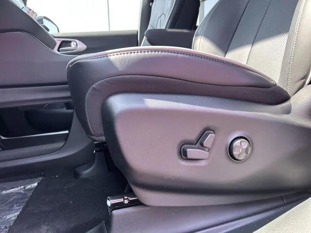 2026 Chrysler Pacifica Limited AWD