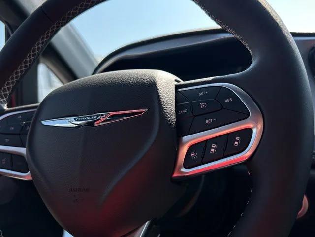 2026 Chrysler Pacifica Limited AWD