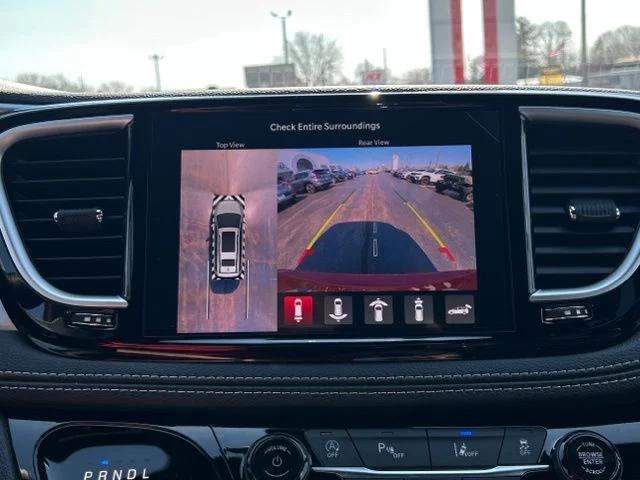 2026 Chrysler Pacifica Limited AWD