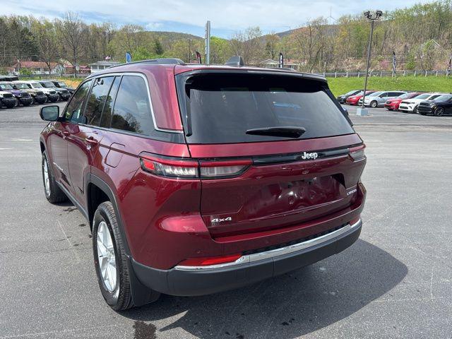2026 Jeep Grand Cherokee GRAND CHEROKEE LAREDO X 4X4