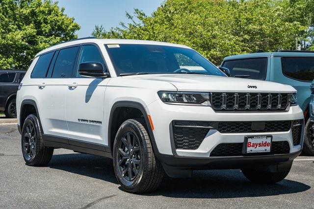 2026 Jeep Grand Cherokee GRAND CHEROKEE L LAREDO ALTITUDE 4X4 2026 Jeep Grand Cherokee GRAND CHEROKEE L LAREDO ALTITUDE 4X4