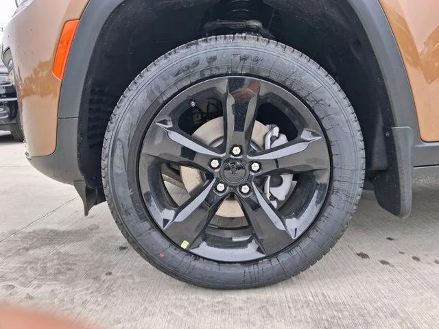 2026 Jeep Grand Cherokee Limited 4x2