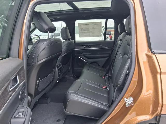 2026 Jeep Grand Cherokee Limited 4x2