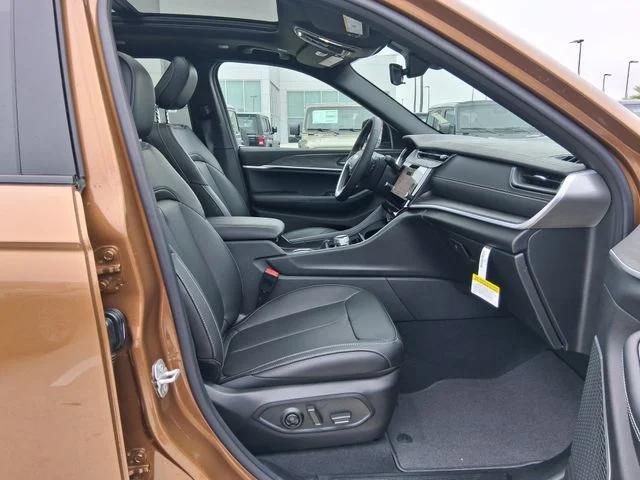 2026 Jeep Grand Cherokee Limited 4x2