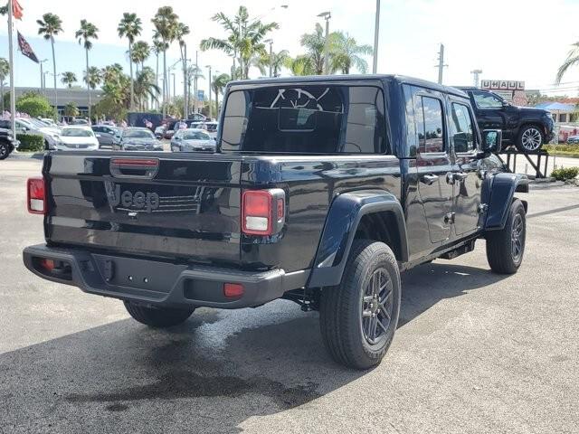 2026 Jeep Gladiator Sport S