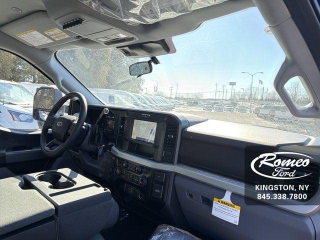 2026 Ford F-550 Super Duty F-550 DRW XLT