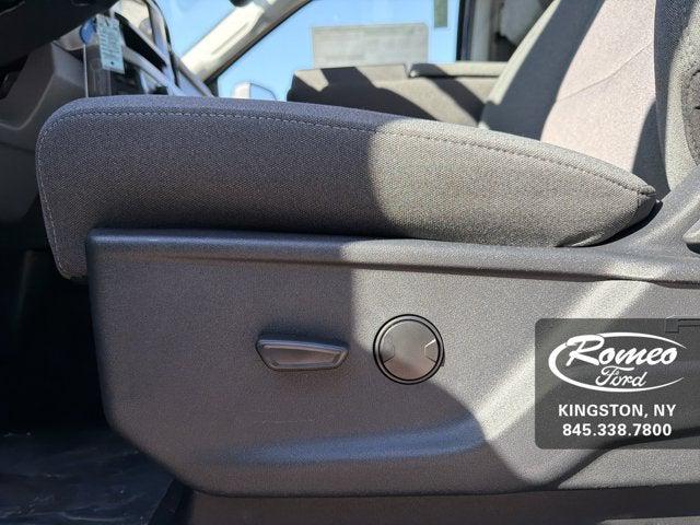 2026 Ford F-550 Super Duty F-550 DRW XLT