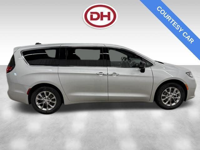 2026 Chrysler Pacifica PACIFICA LIMITED