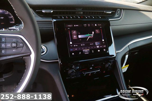 2026 Jeep Grand Cherokee Altitude 4x4
