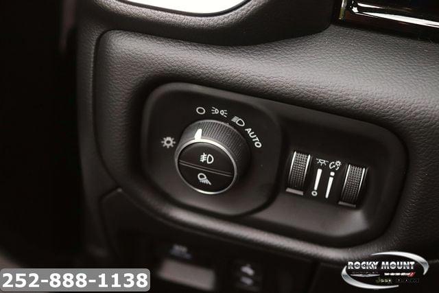 2026 Ram 1500 Laramie Crew Cab 4x4 5'7" Box