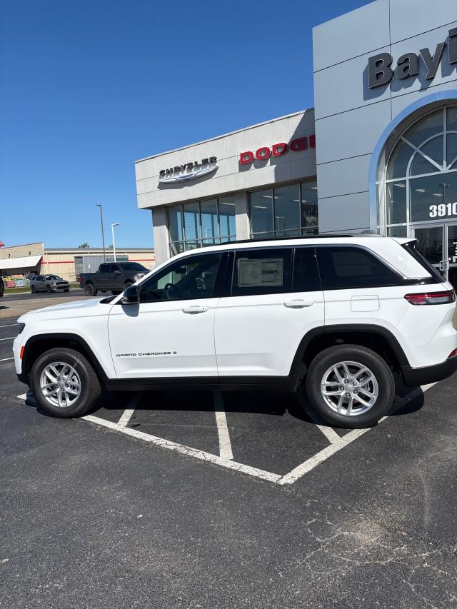 2026 Jeep Grand Cherokee GRAND CHEROKEE LAREDO 4X4