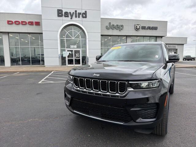 2026 Jeep Grand Cherokee GRAND CHEROKEE LAREDO 4X4