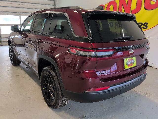 2026 Jeep Grand Cherokee GRAND CHEROKEE LAREDO ALTITUDE 4X4