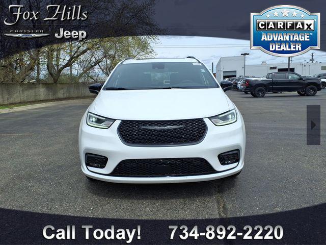 2026 Chrysler Pacifica PACIFICA LIMITED AWD