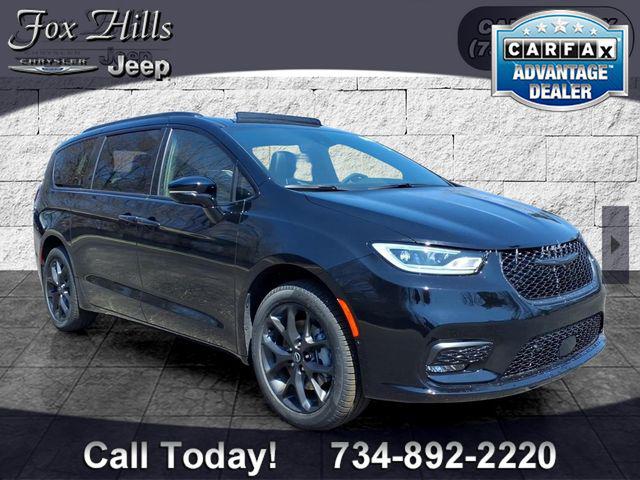 2026 Chrysler Pacifica PACIFICA LIMITED AWD