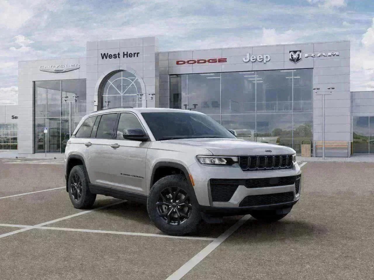New 2026 Silver Zynith Exterior Paint Jeep Laredo Altitude image 31