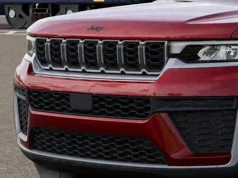 New 2026 Velvet Red Pearl-Coat Exterior Paint Jeep Laredo Altitude image 11