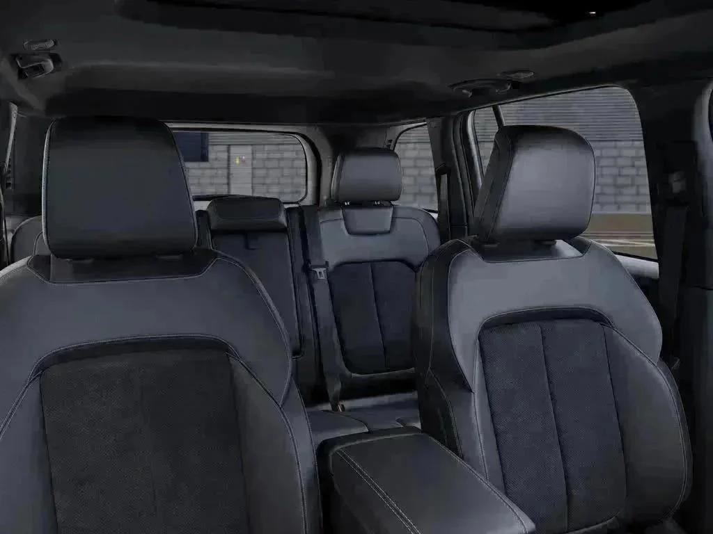 New 2026 Velvet Red Pearl-Coat Exterior Paint Jeep Laredo Altitude image 26