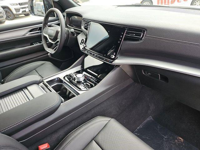 2026 Jeep Grand Wagoneer Upland