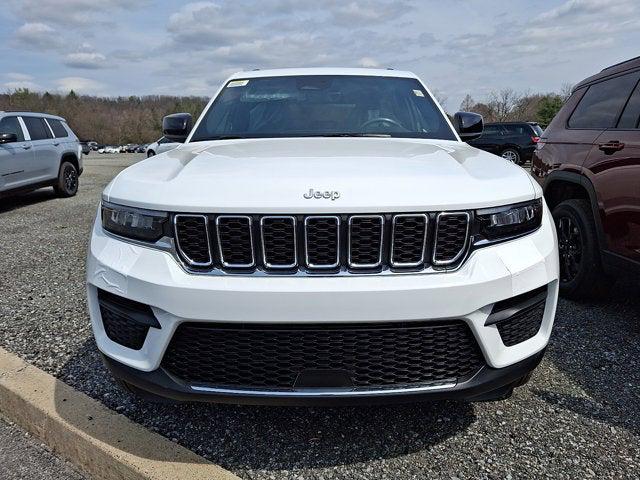 2026 Jeep Grand Cherokee GRAND CHEROKEE LAREDO 4X4