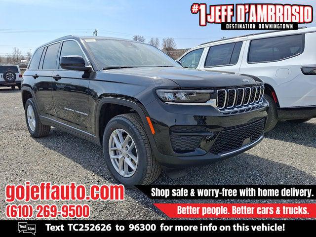 2026 Jeep Grand Cherokee GRAND CHEROKEE LAREDO 4X4 2026 Jeep Grand Cherokee GRAND CHEROKEE LAREDO 4X4