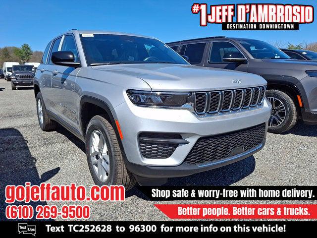 2026 Jeep Grand Cherokee GRAND CHEROKEE LAREDO 4X4