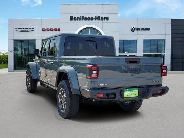 2026 Jeep Gladiator GLADIATOR SAHARA 4X4