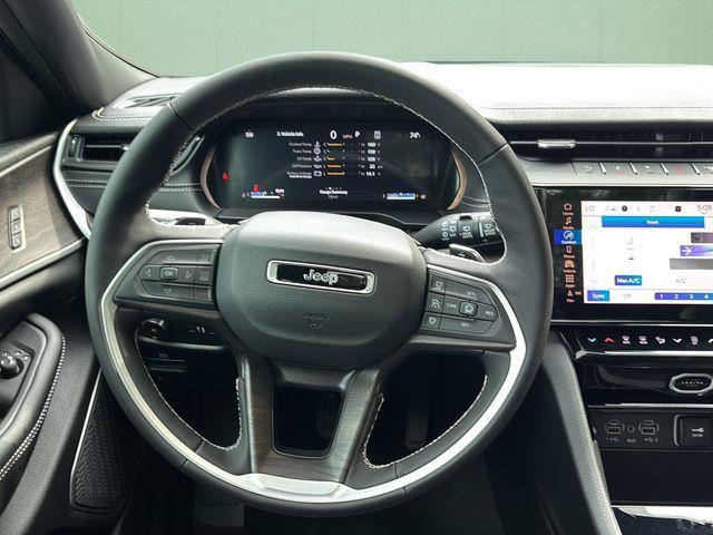 2026 Jeep Grand Cherokee Limited 4x2