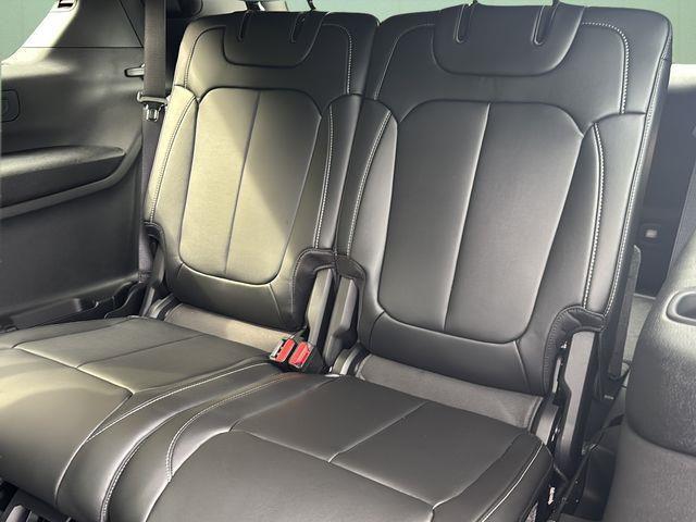 2026 Jeep Grand Cherokee Limited 4x2