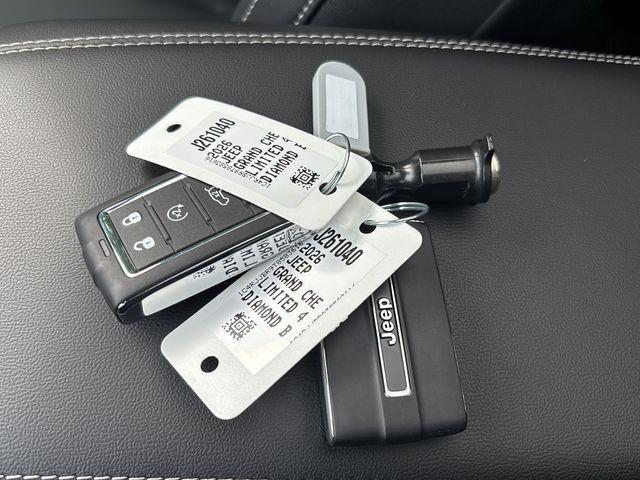 2026 Jeep Grand Cherokee Limited 4x2