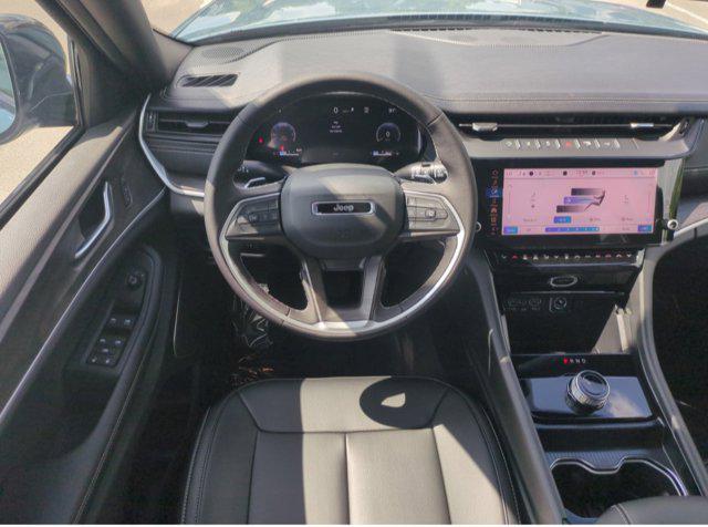 2026 Jeep Grand Cherokee Limited 4x2