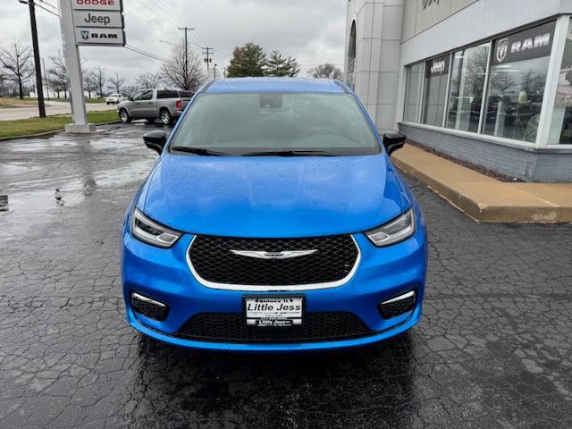 2026 Chrysler Pacifica PACIFICA SELECT AWD