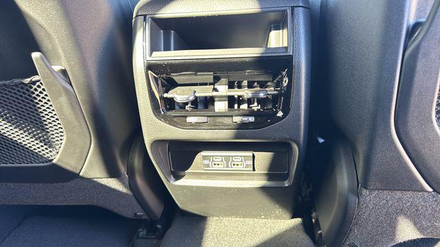 2026 Jeep Grand Cherokee Laredo 4x2