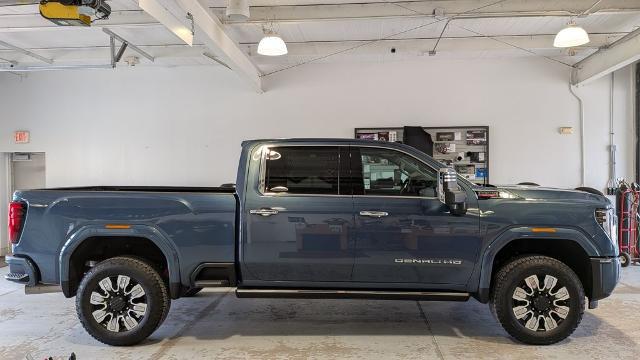 2026 GMC Sierra 2500HD Crew Cab, Standard Bed, Denali, 4WD