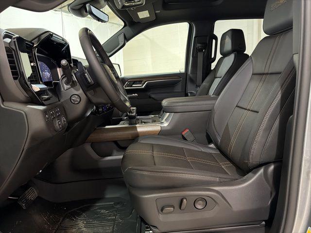 2026 Chevrolet Silverado 1500 4WD Crew Cab Short Bed High Country