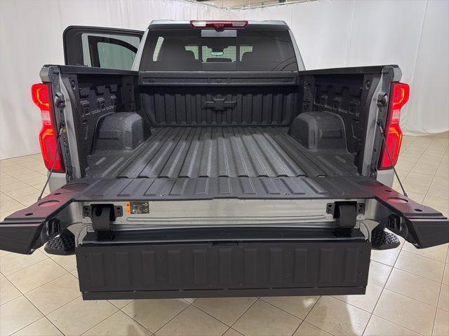 2026 Chevrolet Silverado 1500 4WD Crew Cab Short Bed High Country