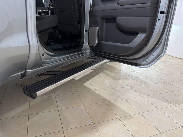 2026 Chevrolet Silverado 1500 4WD Crew Cab Short Bed High Country