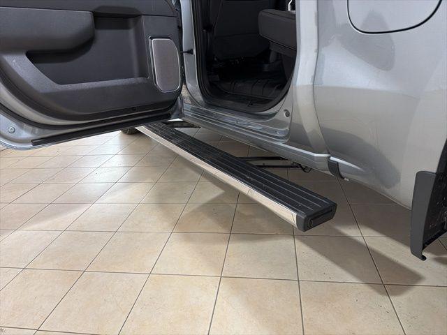 2026 Chevrolet Silverado 1500 4WD Crew Cab Short Bed High Country