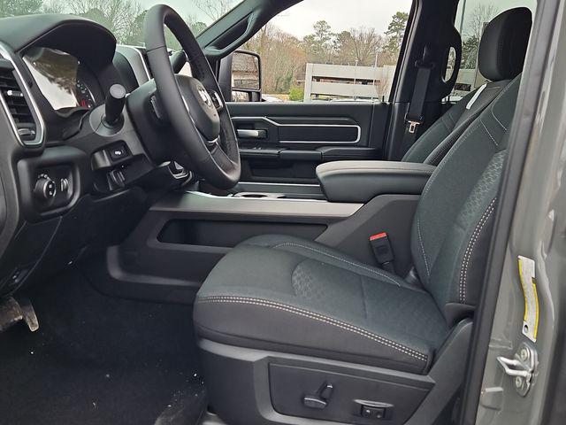 2026 Ram 2500 Big Horn Crew Cab 4x4 64 Box