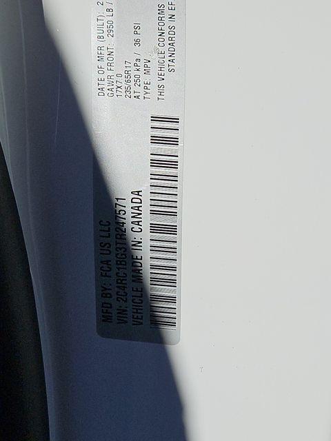 2026 Chrysler Pacifica Select