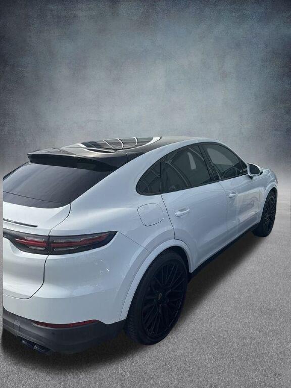 2021 Porsche Cayenne Coupe Base