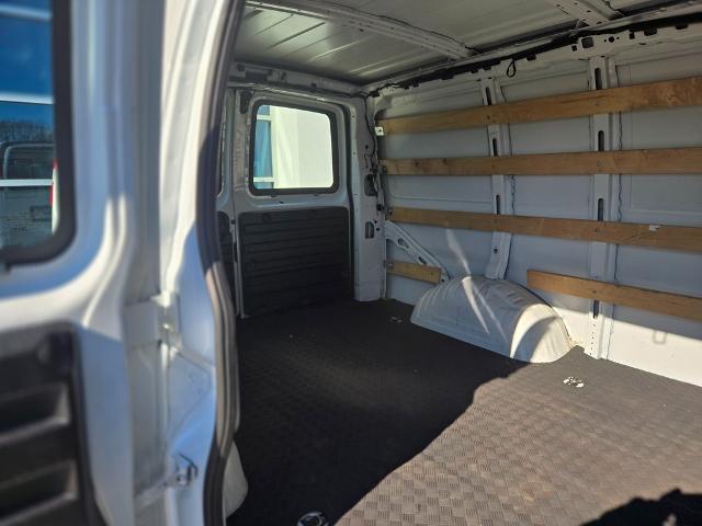 2024 GMC Savana Cargo RWD 2500 Regular Wheelbase Work Van