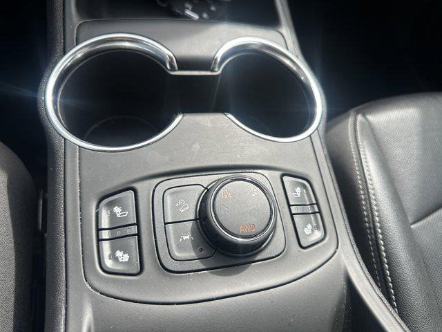 2024 GMC Terrain AWD SLT