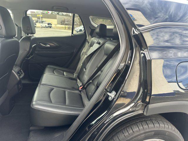2024 GMC Terrain AWD SLT