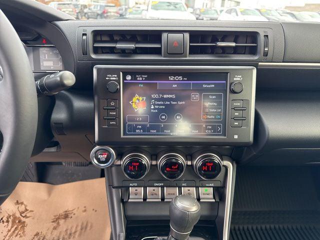 2022 Toyota GR86 .
