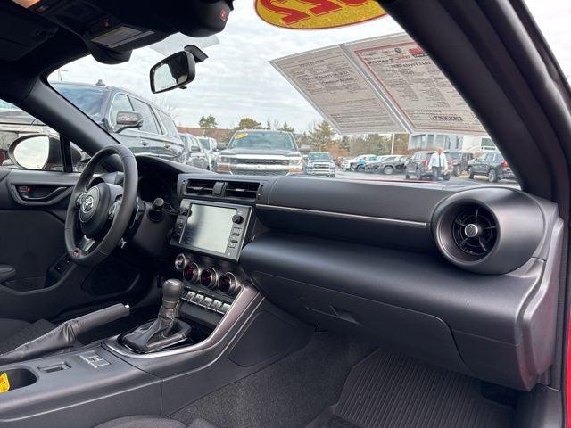 2022 Toyota GR86 .