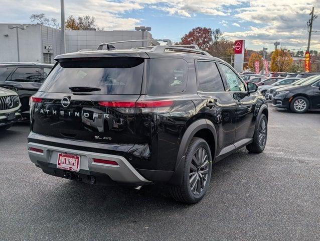 2025 Nissan Pathfinder SL 4WD