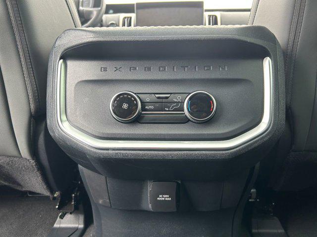 2025 Ford Expedition Active MAX