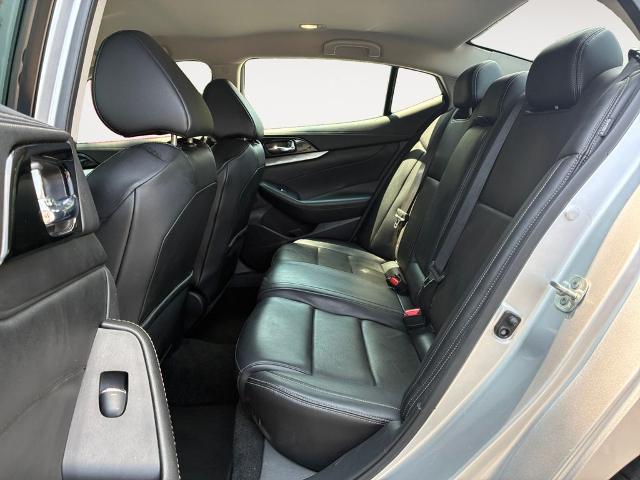 2021 Nissan Maxima SV Xtronic CVT